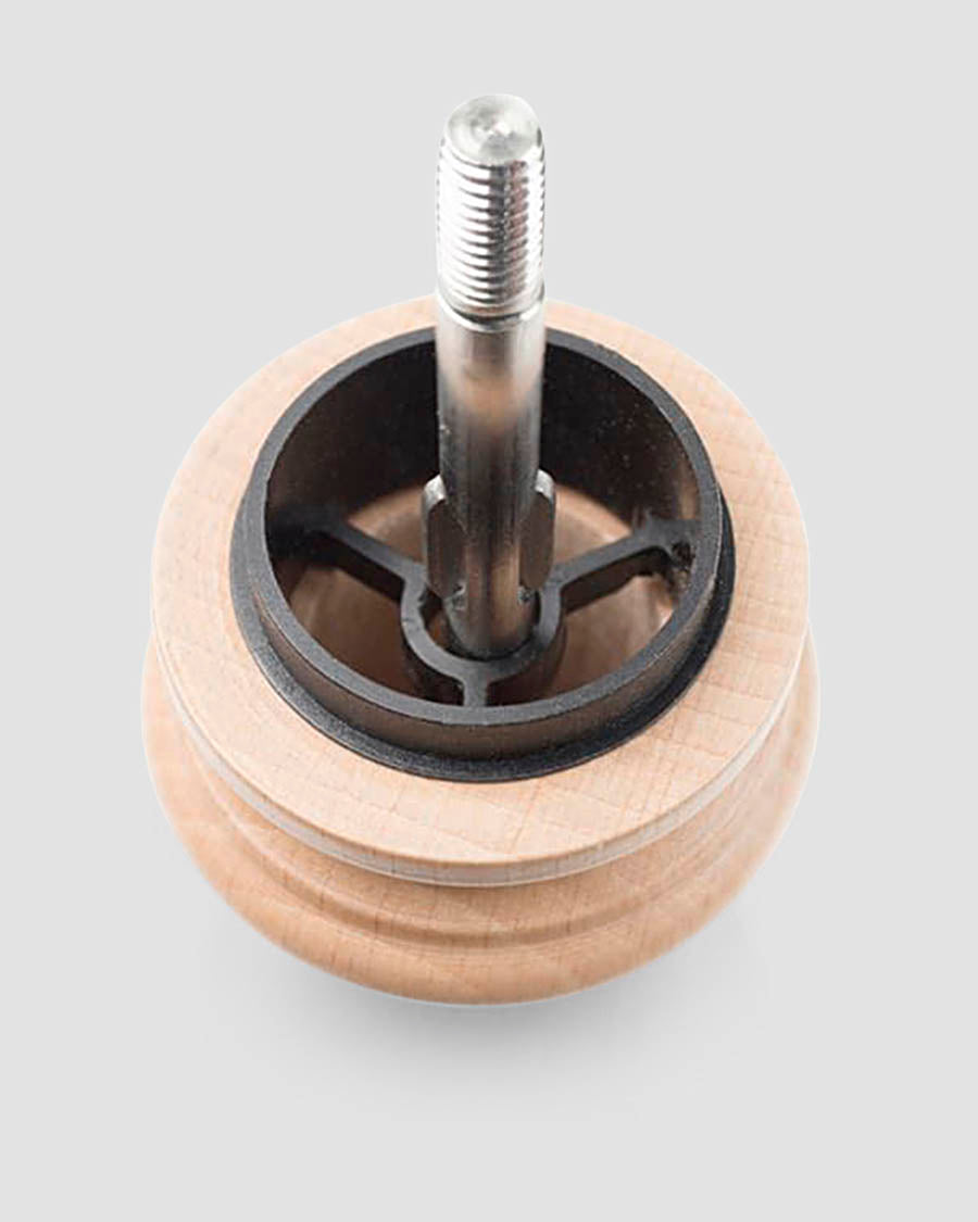 Moinho Pimenta Paris. Cor Madeira.