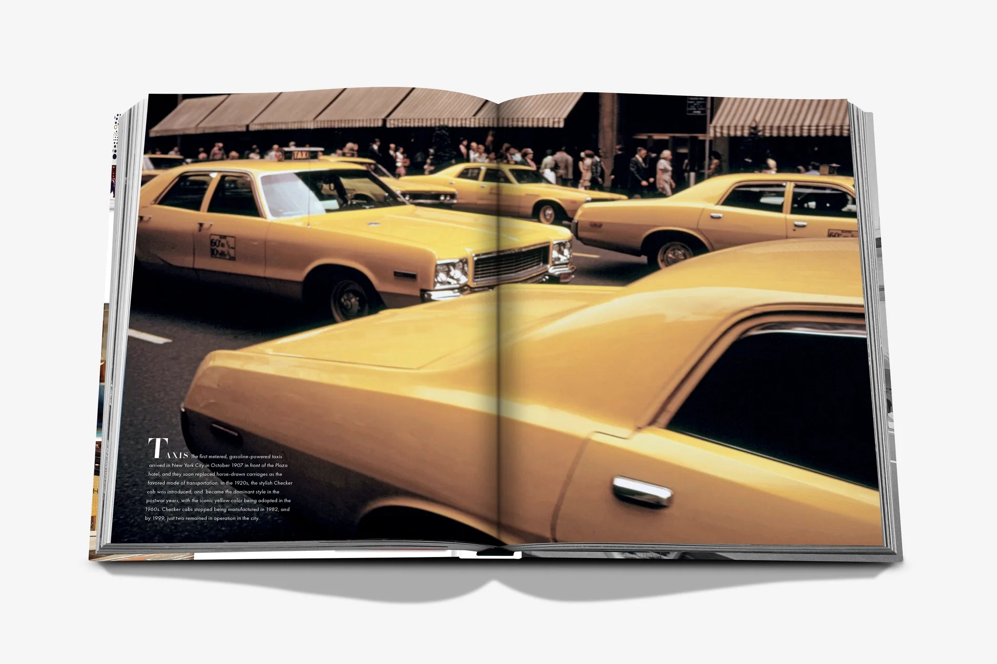 Livro 5th Avenue 200 Years of Stories & Legends