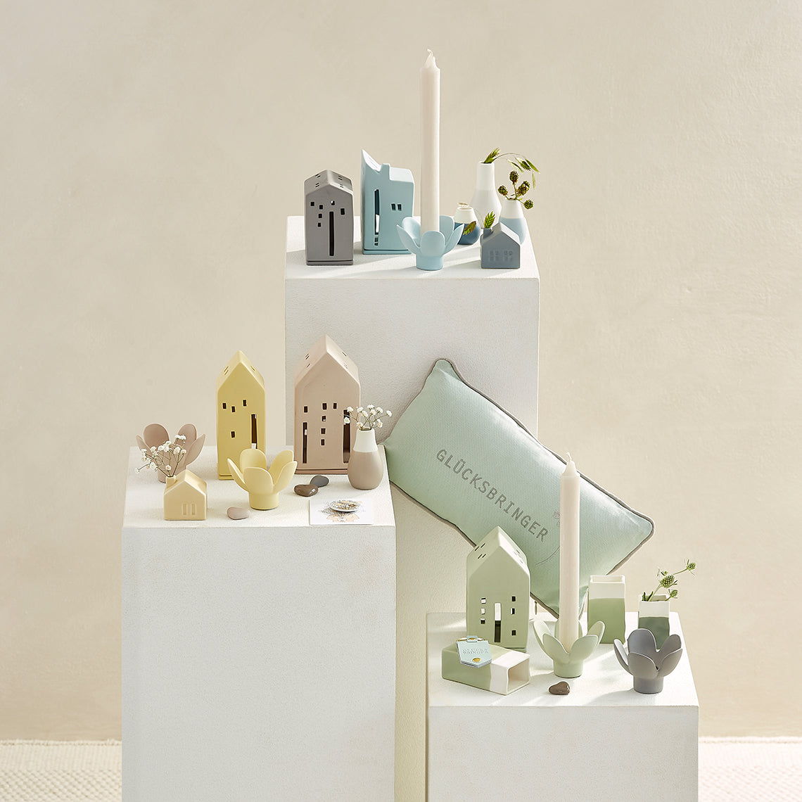 Candelabro For Cinza